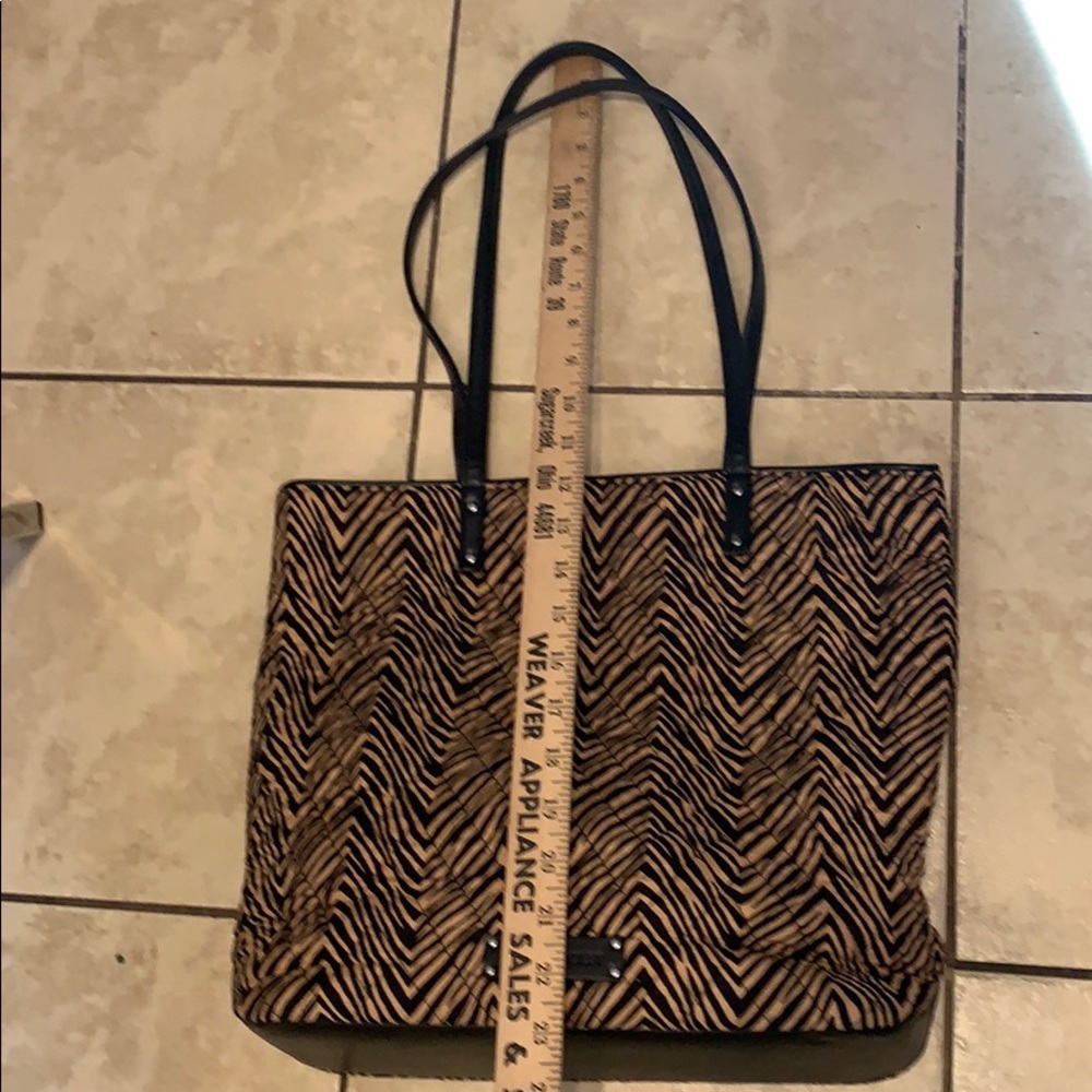 Vera Bradley Tote Bag - Picture 7 of 8